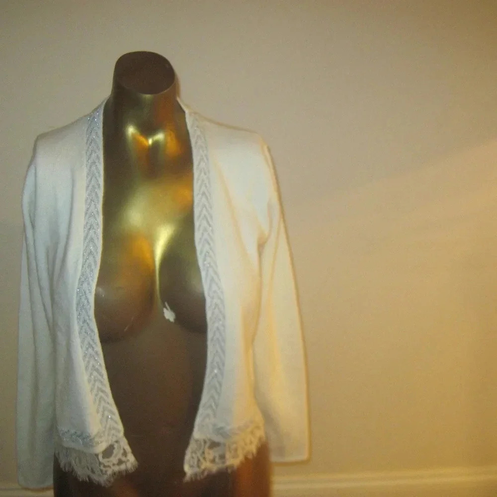 NWT CATO Womens White Open Front  Sweater Size M - Picture 2 of 6